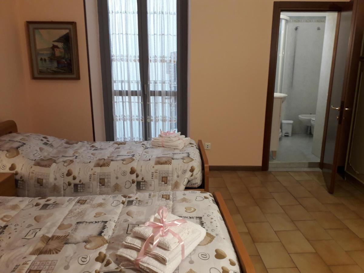 La Casa Di Terry Villa Bergamo Bagian luar foto